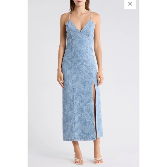 Alice + Olivia Dresses & Skirts - Women's Alice + Olivia Juliette Denim Slip Dress – Laser Paisley – Size 6 – NWT